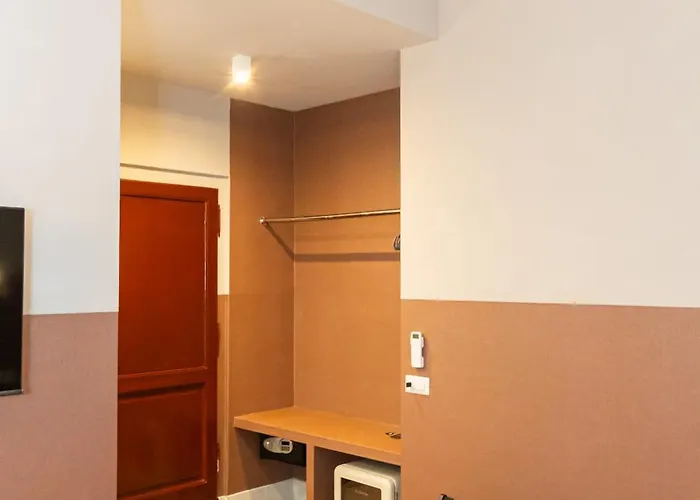 Maison Catalana Rom